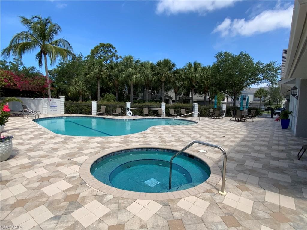 1315 Remington WAY # 1201, NAPLES FL 34110-16