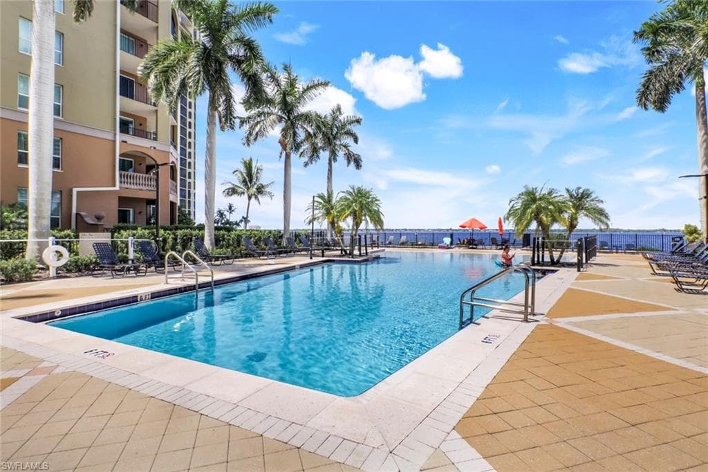 2825 Palm Beach BLVD # 316, FORT MYERS FL 33916-20