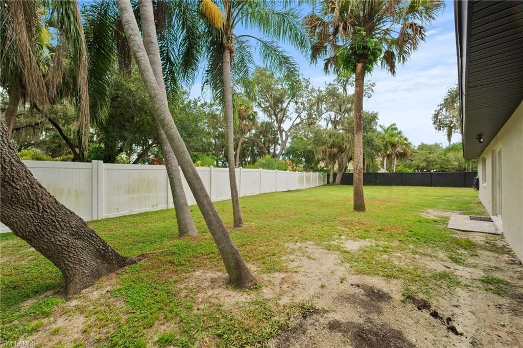 13764 River Forest DR, FORT MYERS FL 33905-27