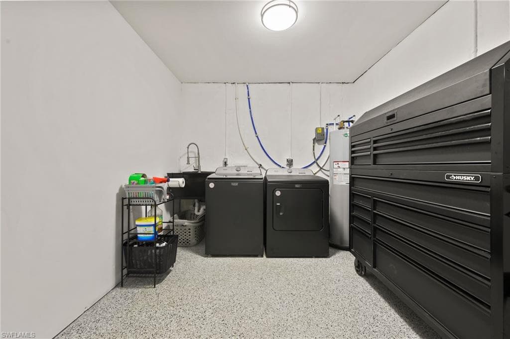 13764 River Forest DR, FORT MYERS FL 33905-23