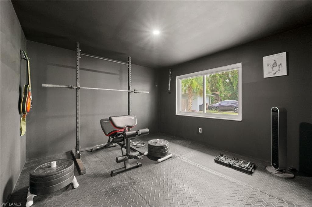 13764 River Forest DR, FORT MYERS FL 33905-20