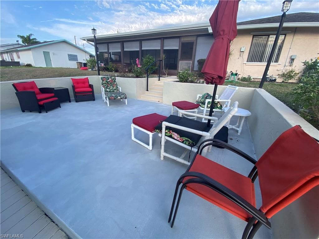 2029 Clarke AVE, FORT MYERS FL 33905-35