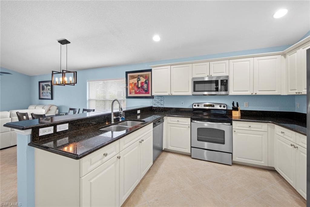 15817 Beachcomber AVE, FORT MYERS FL 33908-8