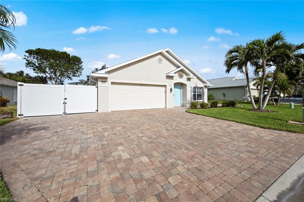 15817 Beachcomber AVE, FORT MYERS FL 33908-37