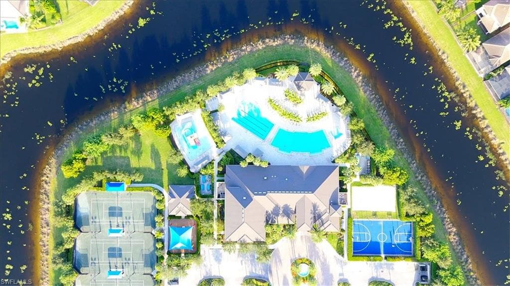 4036 Nova LN, NAPLES FL 34119-43