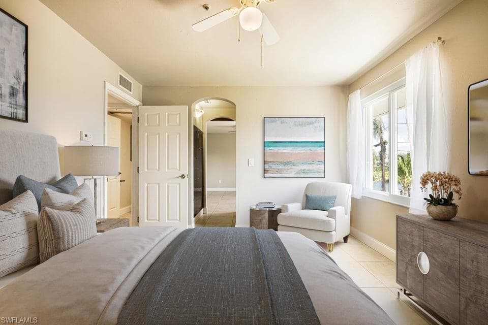 3968 Aloha LN, BONITA SPRINGS FL 34134-16