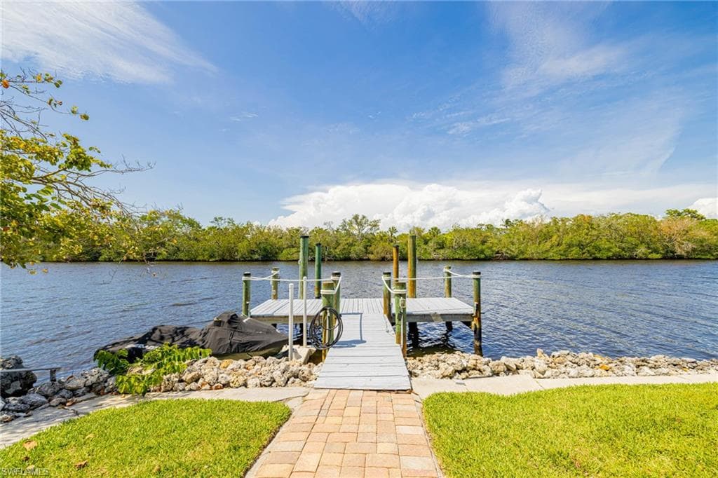 3968 Aloha LN, BONITA SPRINGS FL 34134-28