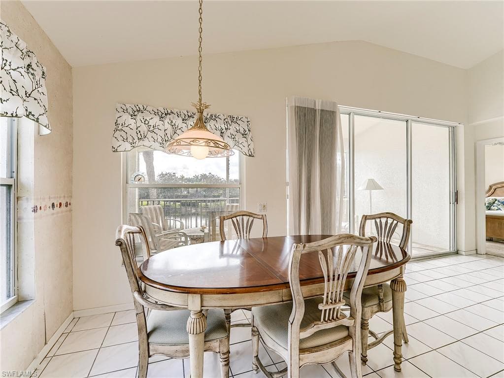 23511 Sandycreek TER 1110-11