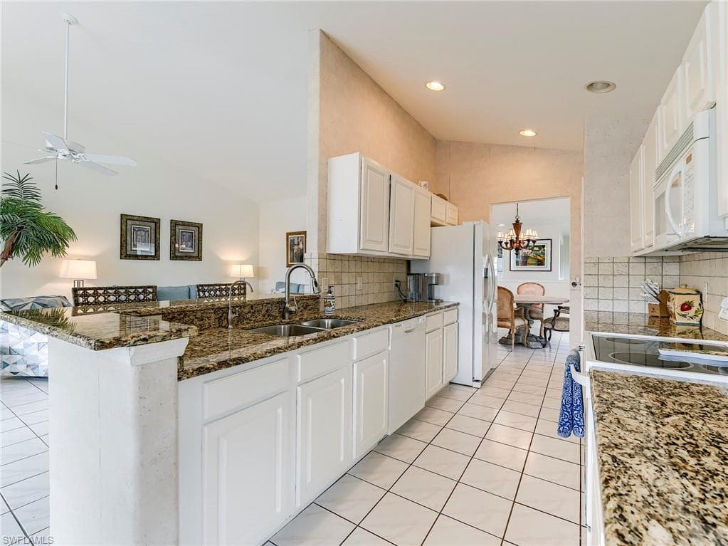 23511 Sandycreek TER 1110-8
