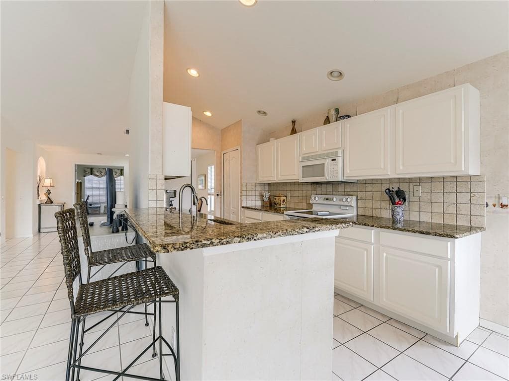 23511 Sandycreek TER 1110-9