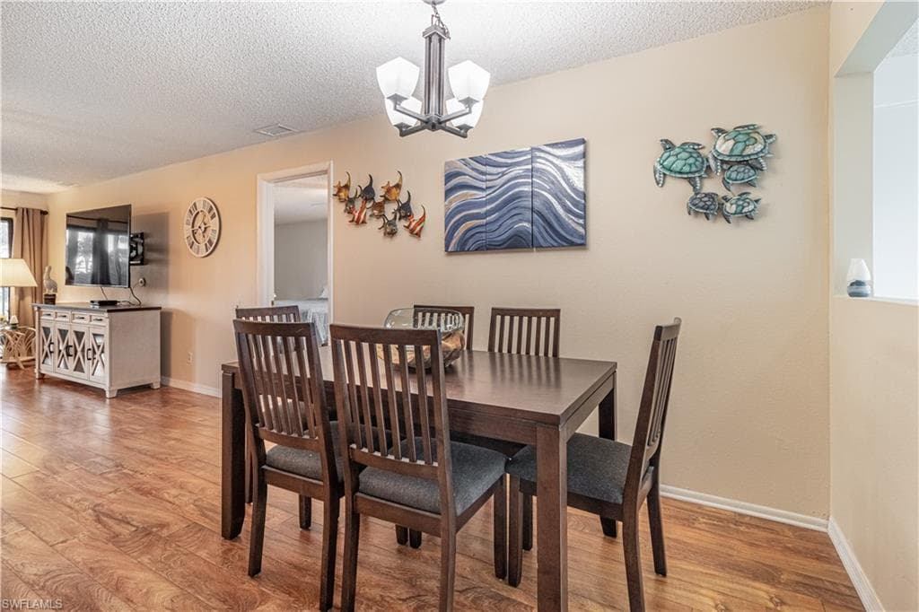 7402 Lake Breeze DR # 212, FORT MYERS FL 33907-3