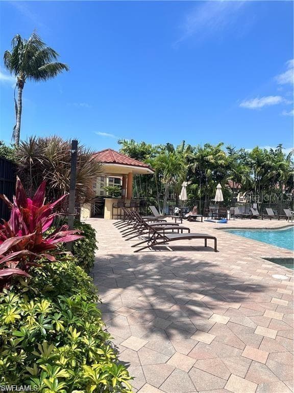 7915 Preserve CIR # 214, NAPLES FL 34119-23