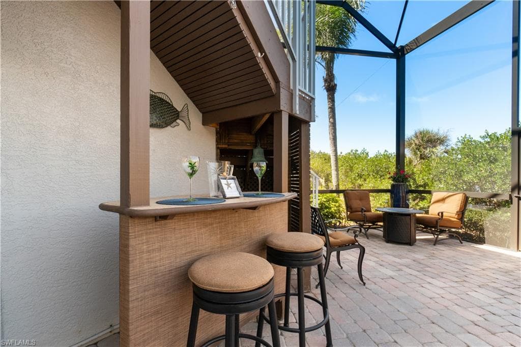 197 San Mateo DR-35