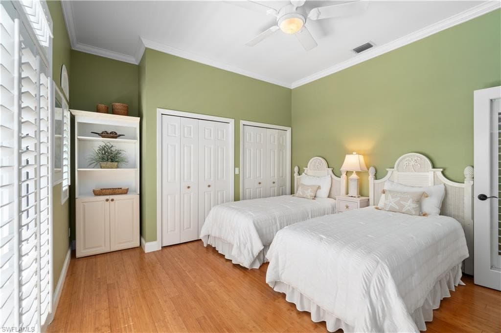 197 San Mateo DR-27