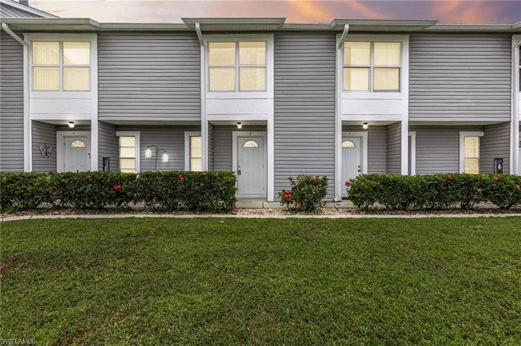 4641 SW Santa Barbara PL # 8, CAPE CORAL FL 33914-1