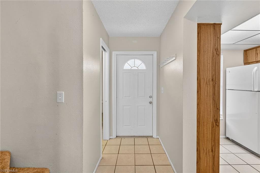 4641 SW Santa Barbara PL # 8, CAPE CORAL FL 33914-10