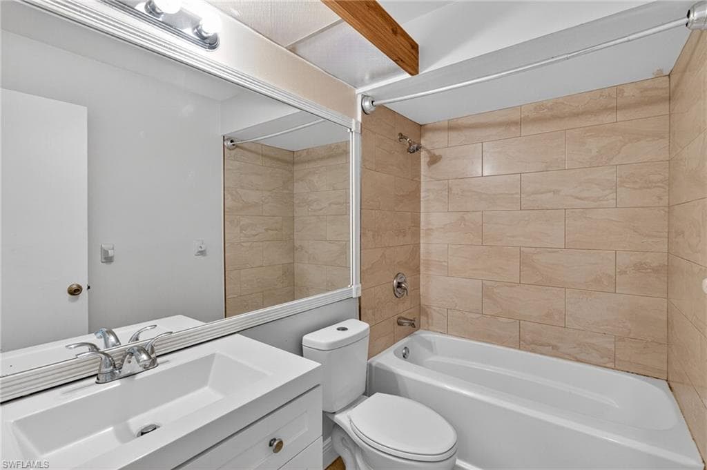4641 SW Santa Barbara PL # 8, CAPE CORAL FL 33914-18