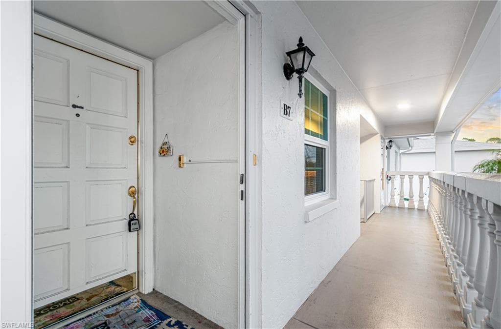 1830 Brantley RD # 203, FORT MYERS FL 33907-1