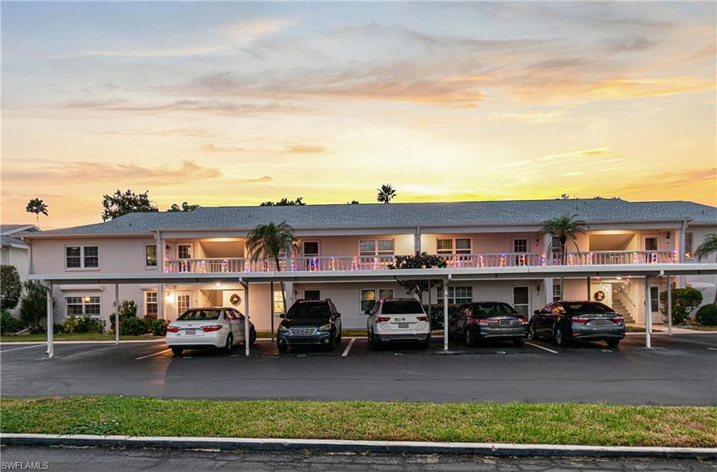 1830 Brantley RD # 203, FORT MYERS FL 33907-27