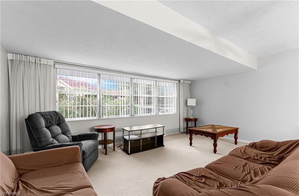 1830 Brantley RD # 203, FORT MYERS FL 33907-14