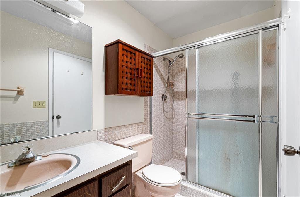 1830 Brantley RD # 203, FORT MYERS FL 33907-20