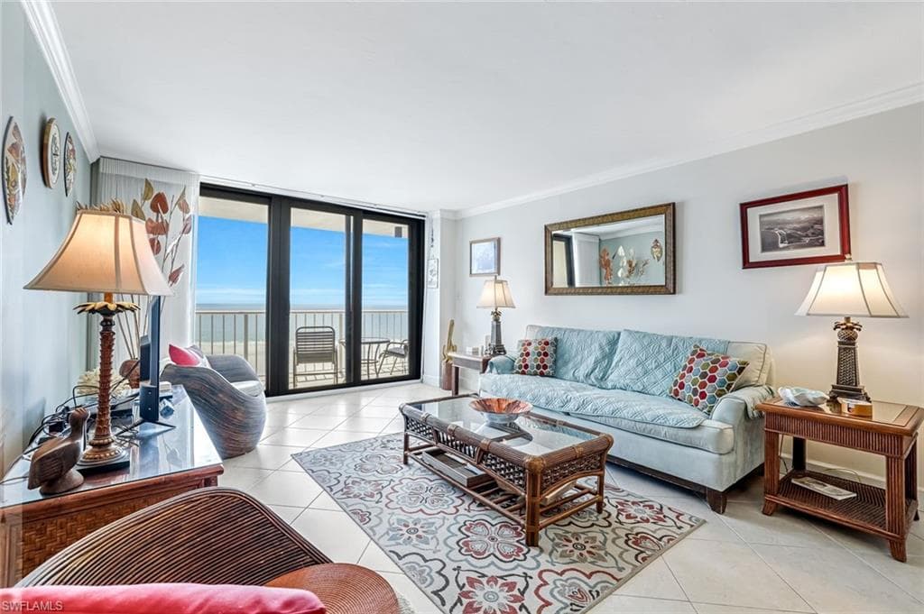 260 Seaview CT # 1805, MARCO ISLAND FL 34145-4