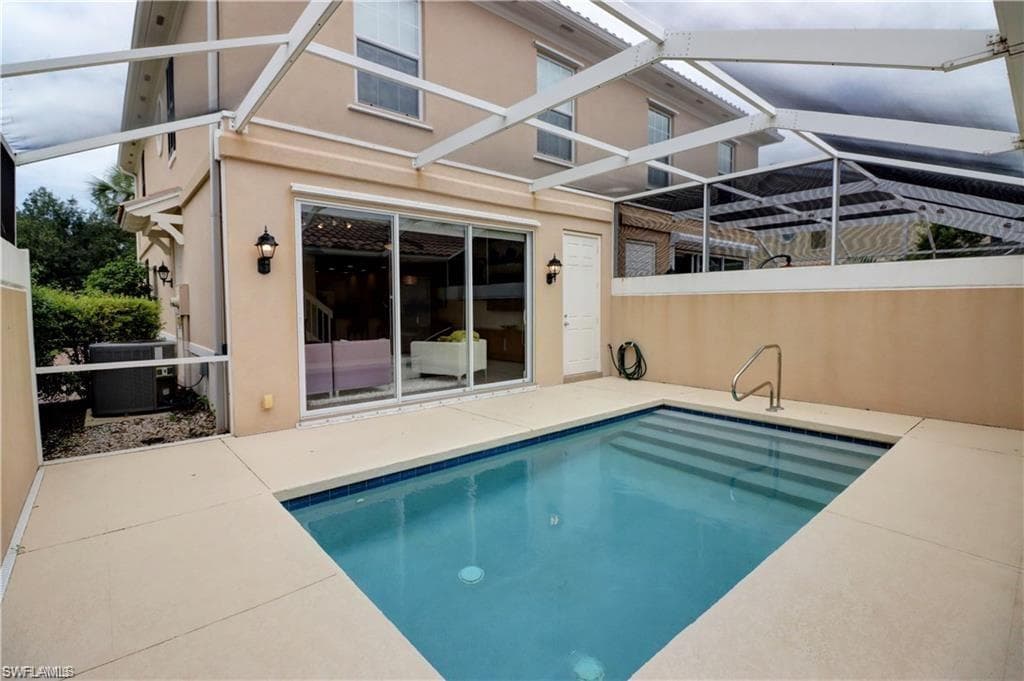 15107 Auk WAY, BONITA SPRINGS FL 34135-1