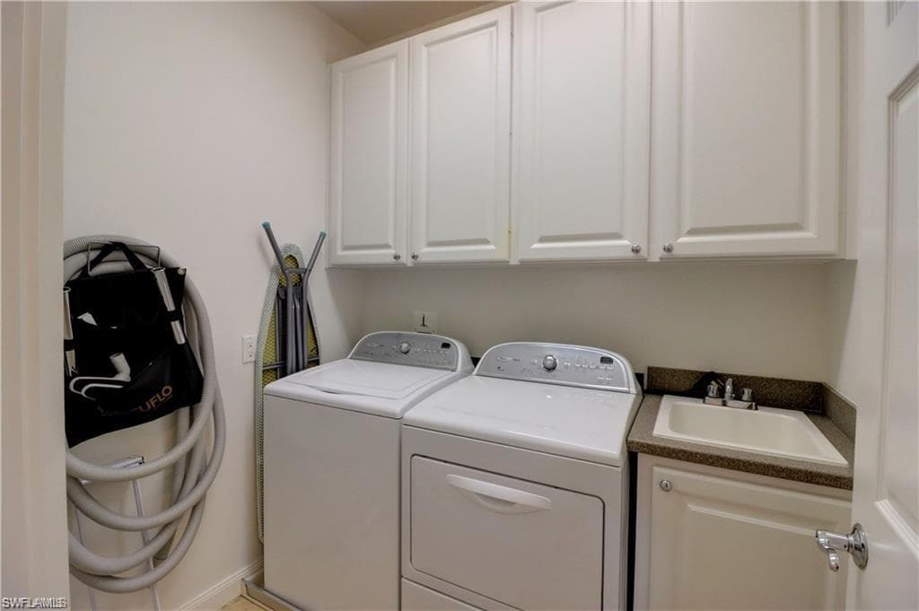 15107 Auk WAY, BONITA SPRINGS FL 34135-15