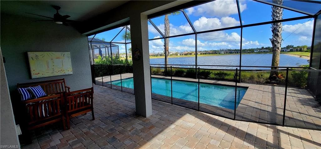 2045 Yellowfin CIR W, NAPLES FL 34114-19