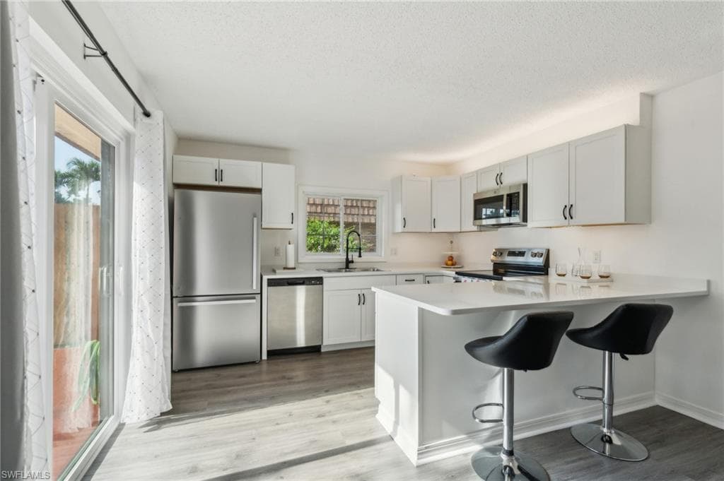 1428 Park Shore CIR # 2, FORT MYERS FL 33901-6