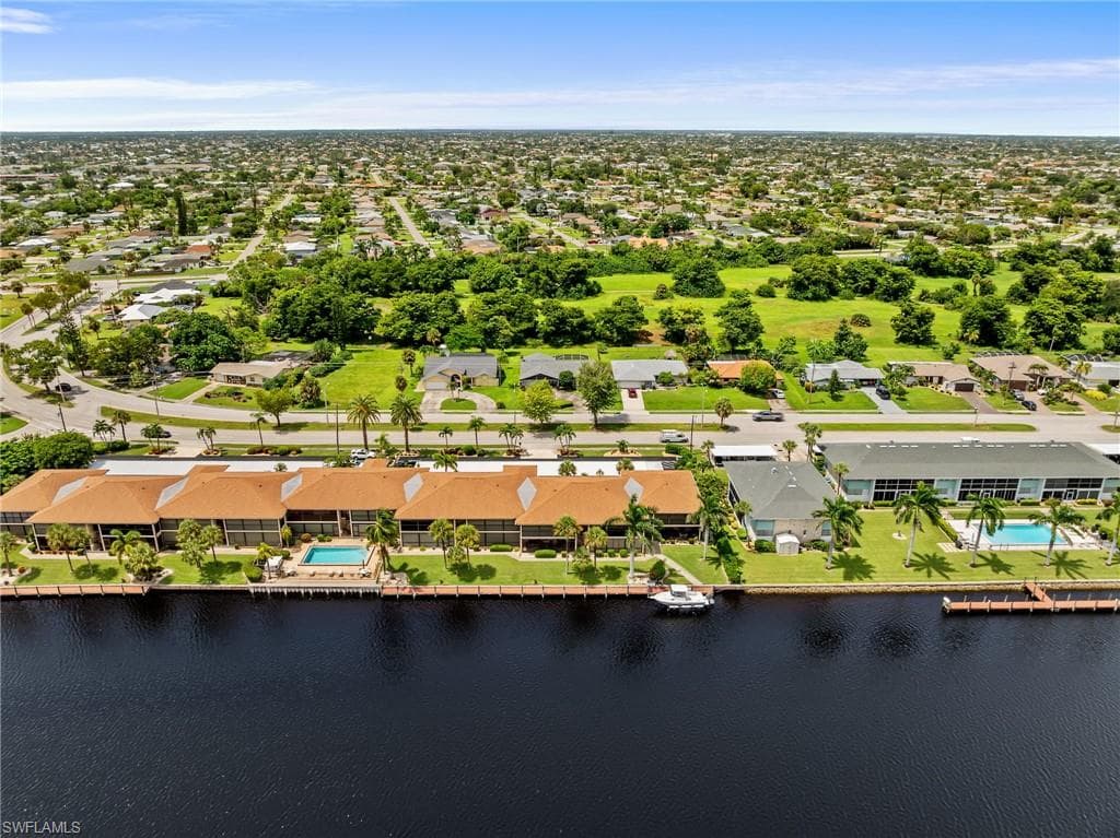 4515 Country Club BLVD # 103, CAPE CORAL FL 33904-45