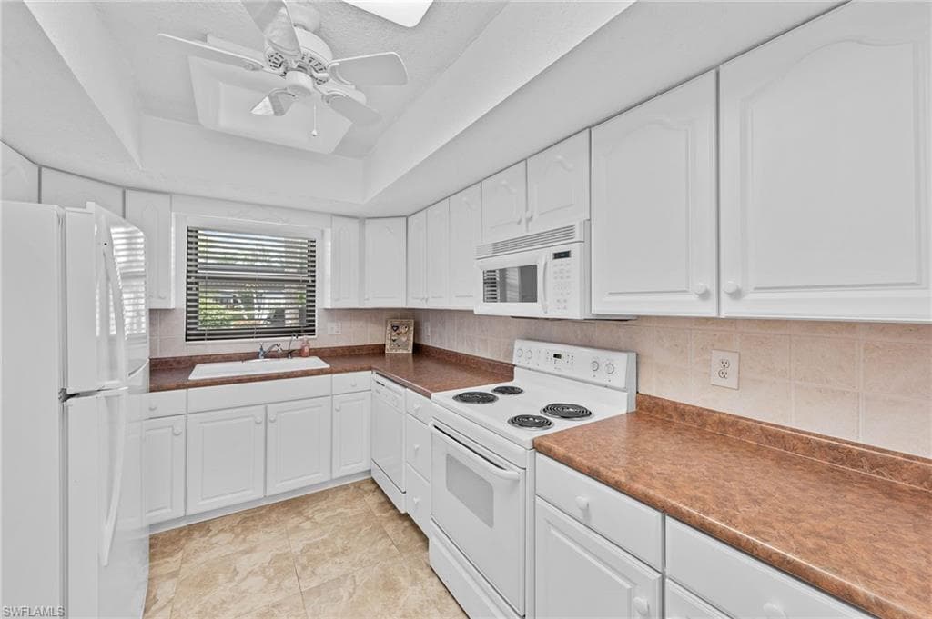 4515 Country Club BLVD # 103, CAPE CORAL FL 33904-11