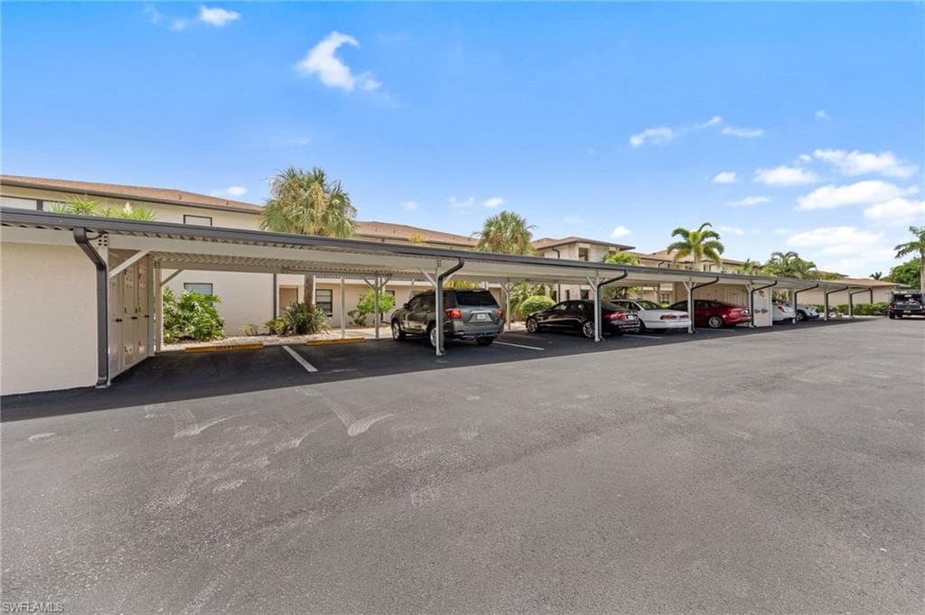 4515 Country Club BLVD # 103, CAPE CORAL FL 33904-4
