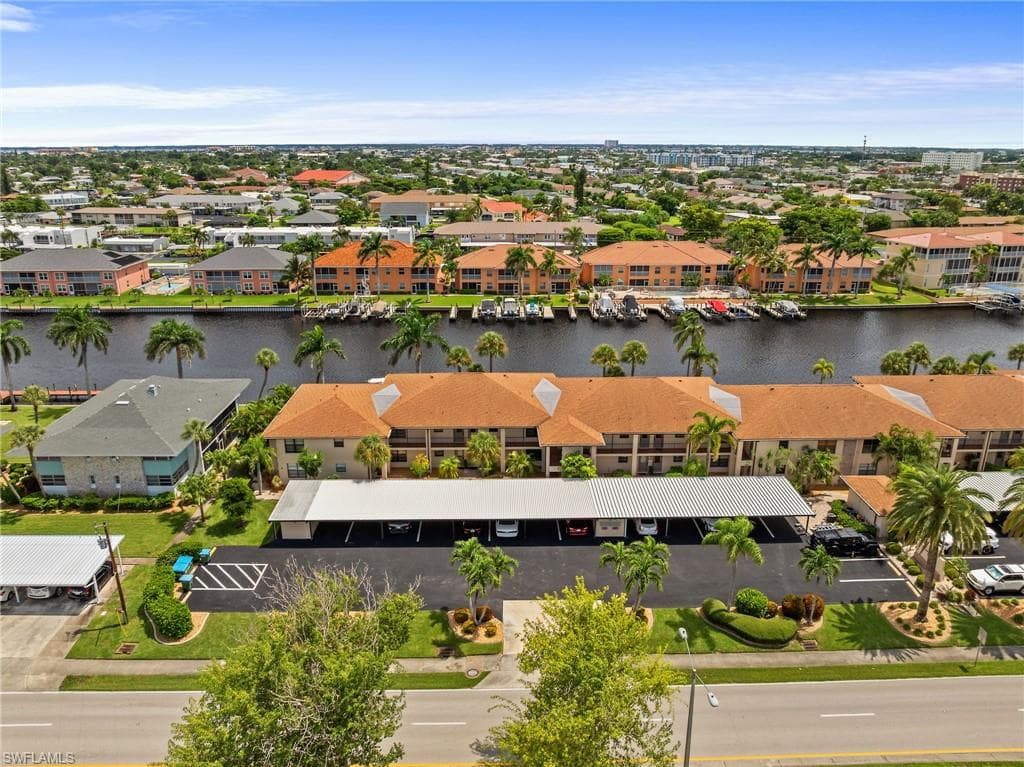4515 Country Club BLVD # 103, CAPE CORAL FL 33904-37