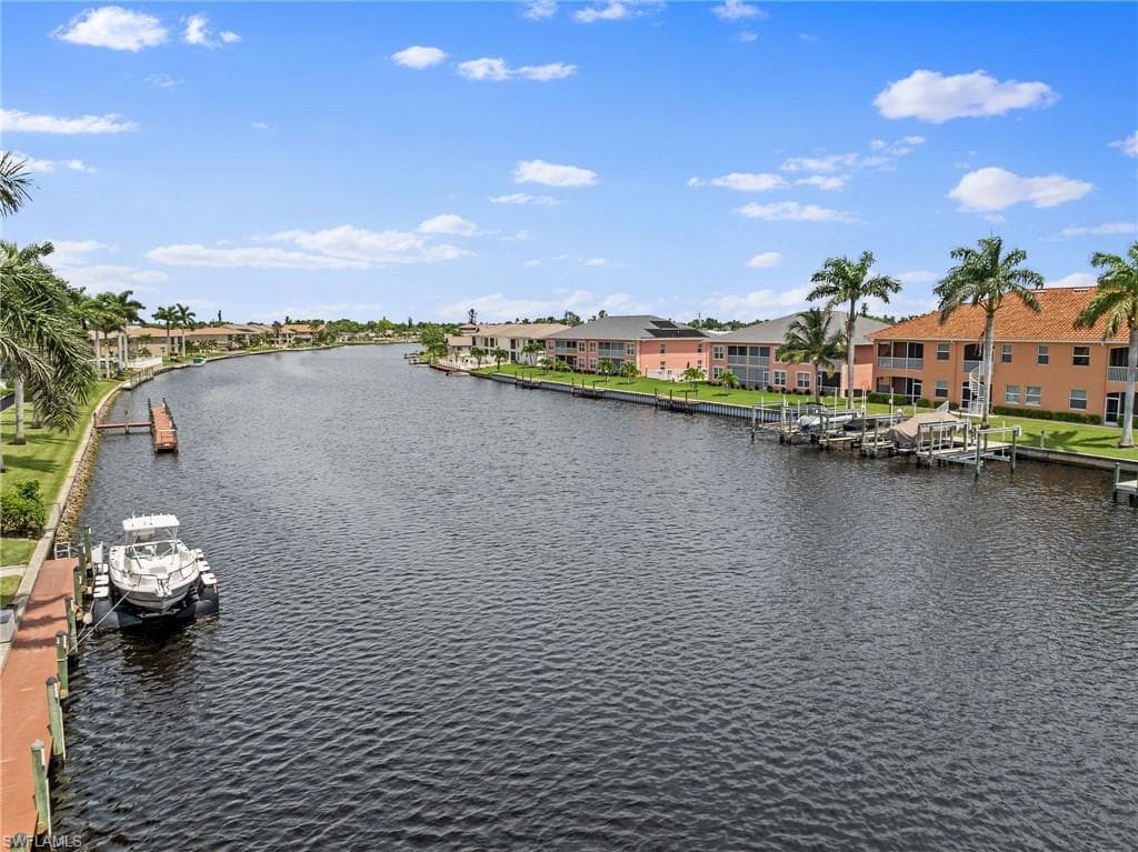 4515 Country Club BLVD # 103, CAPE CORAL FL 33904-48