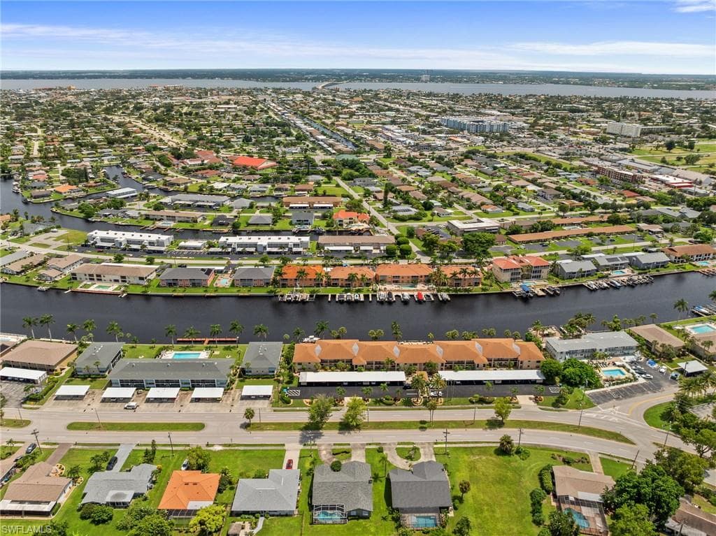 4515 Country Club BLVD # 103, CAPE CORAL FL 33904-40