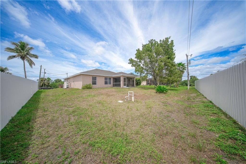 1213 NE 6th AVE, CAPE CORAL FL 33909-21