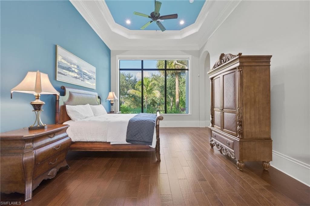 6489 Highcroft DR, NAPLES FL 34119-15