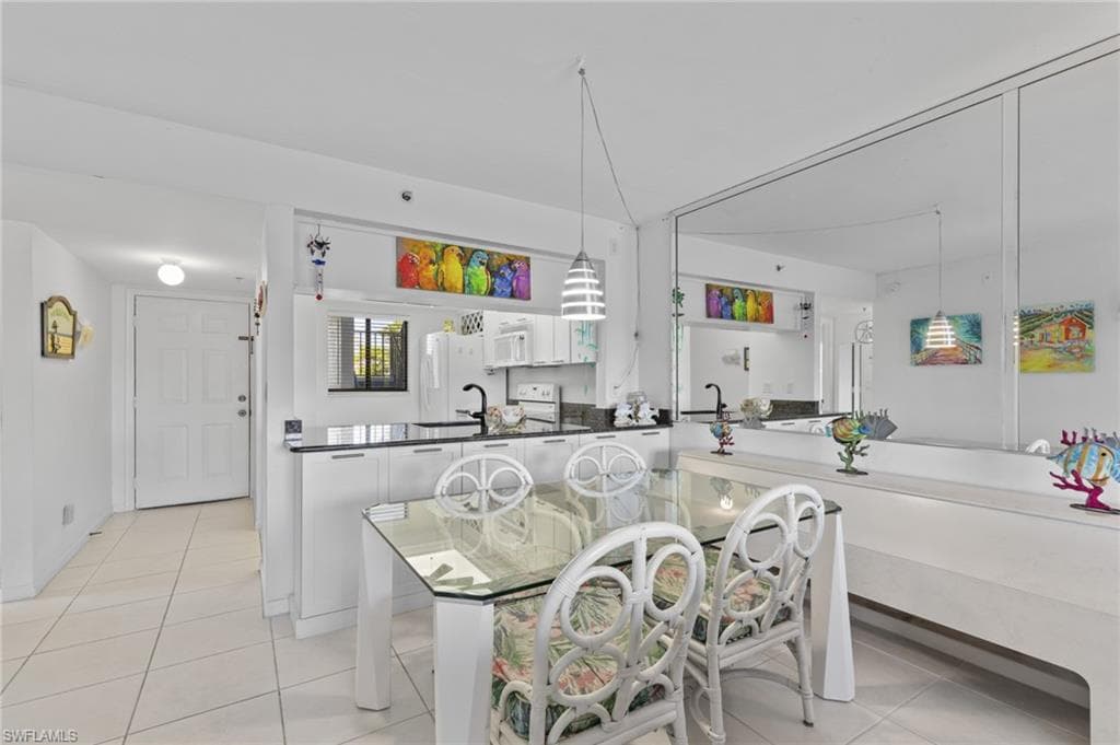 22652 Island Pines WAY # 154, FORT MYERS BEACH FL 33931-9