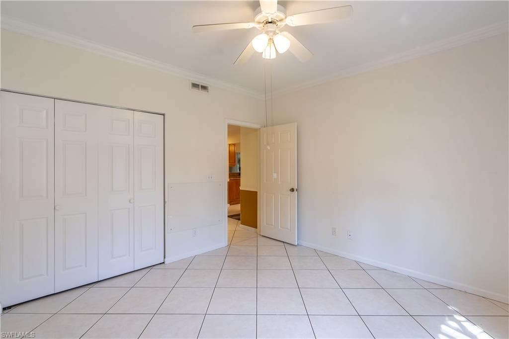 725 Saratoga CIR # A103, NAPLES FL 34104-11