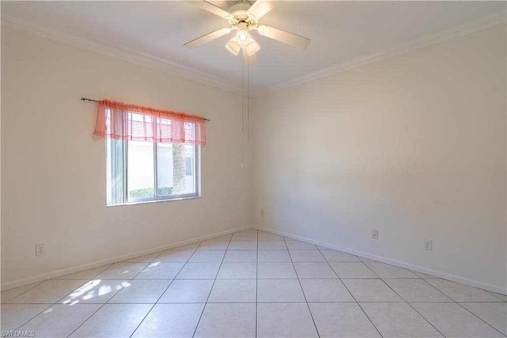 725 Saratoga CIR # A103, NAPLES FL 34104-10