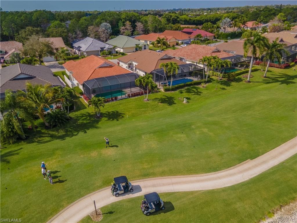 725 Saratoga CIR # A103, NAPLES FL 34104-38