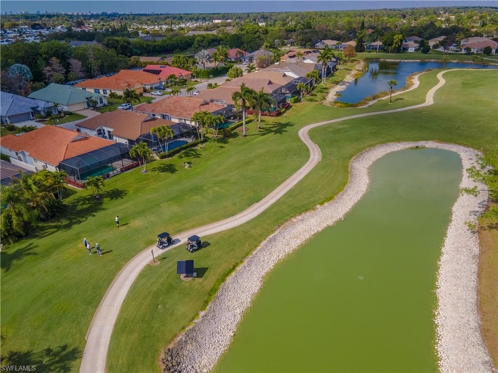 725 Saratoga CIR # A103, NAPLES FL 34104-37