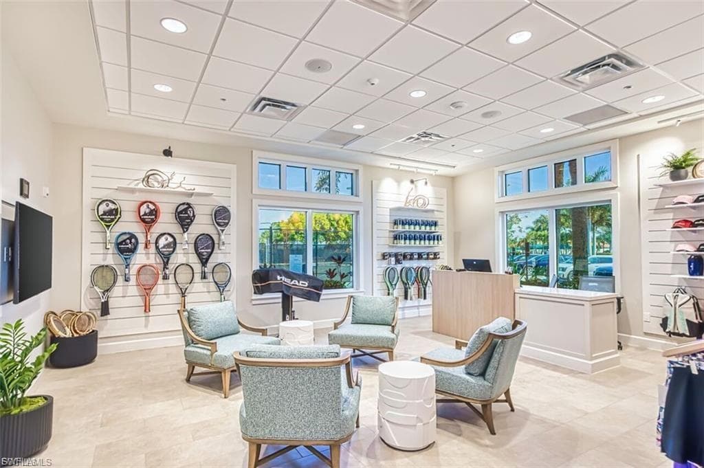 10053 Oakhurst WAY, FORT MYERS FL 33913-40