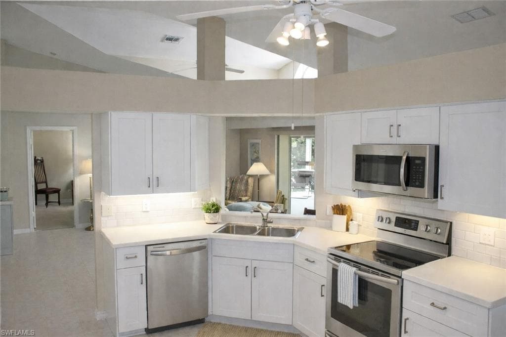 10987 Fieldfair DR, NAPLES FL 34119-16