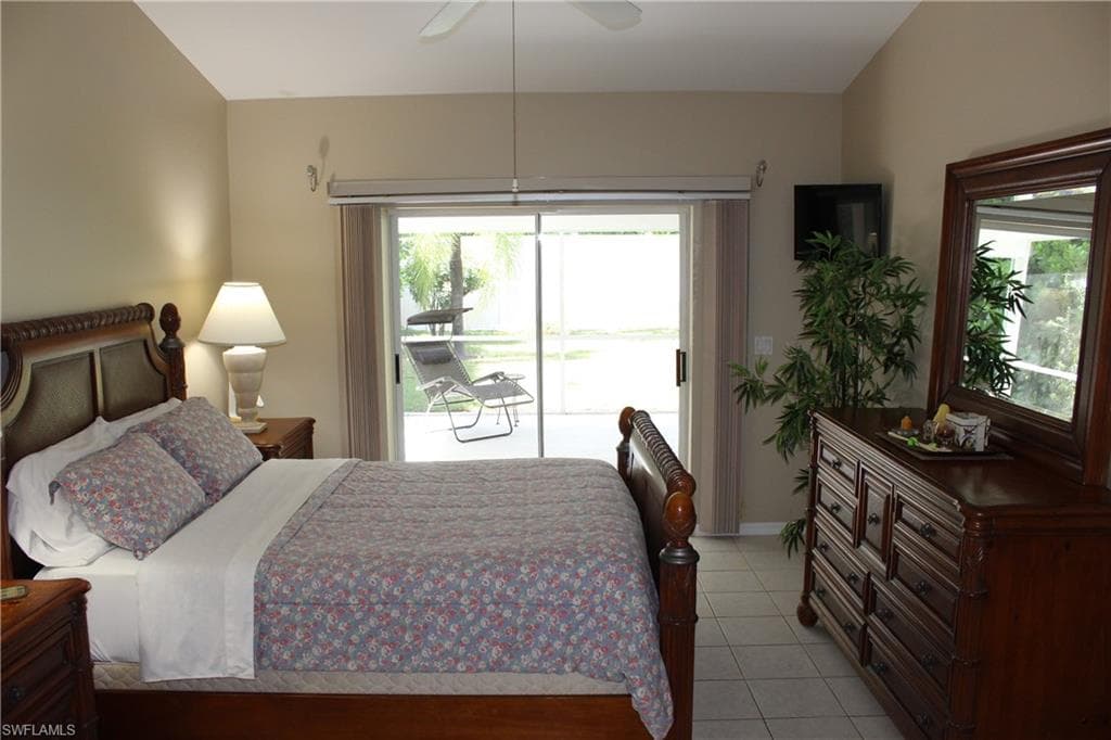 10987 Fieldfair DR, NAPLES FL 34119-17