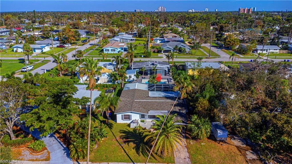1637 Winkler AVE, FORT MYERS FL 33901-20