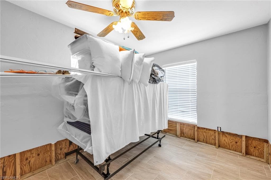 1931 Danford ST, NAPLES FL 34112-26