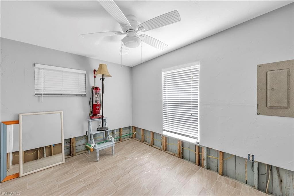 1931 Danford ST, NAPLES FL 34112-25