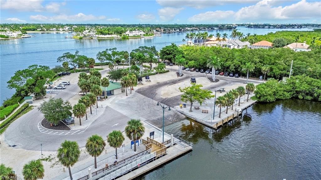 1931 Danford ST, NAPLES FL 34112-18